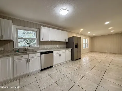1004 Hyland Avenue Williamston NC 27892