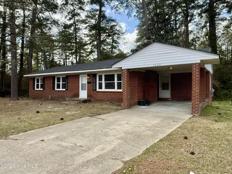 1004 Hyland Avenue Williamston NC 27892