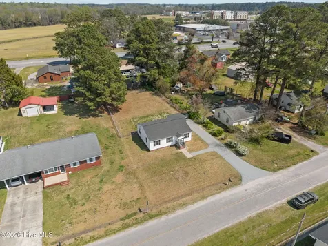 812 Grimes Road Washington NC 27889