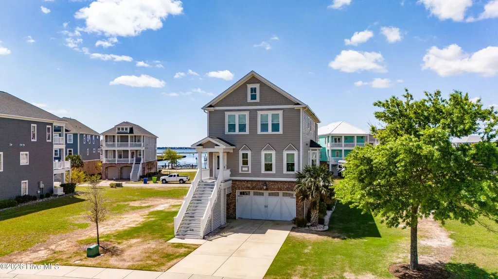 526 Cannonsgate Drive Newport NC 28570