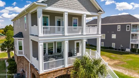 526 Cannonsgate Drive Newport NC 28570