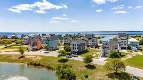 526 Cannonsgate Drive Newport NC 28570