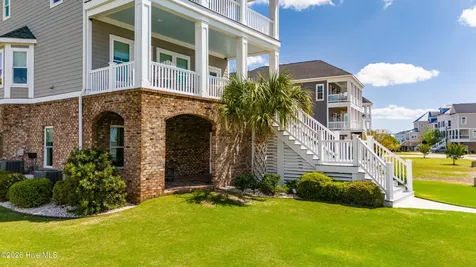 526 Cannonsgate Drive Newport NC 28570
