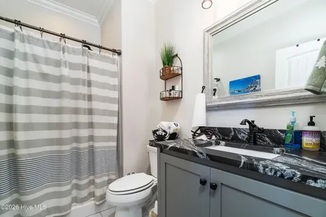 526 Cannonsgate Drive Newport NC 28570