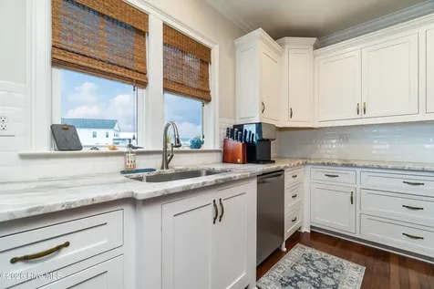 526 Cannonsgate Drive Newport NC 28570