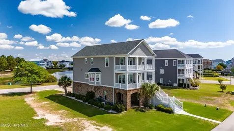 526 Cannonsgate Drive Newport NC 28570