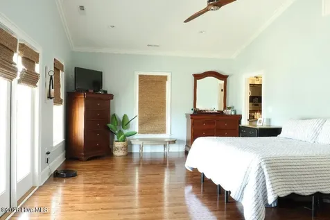 526 Cannonsgate Drive Newport NC 28570