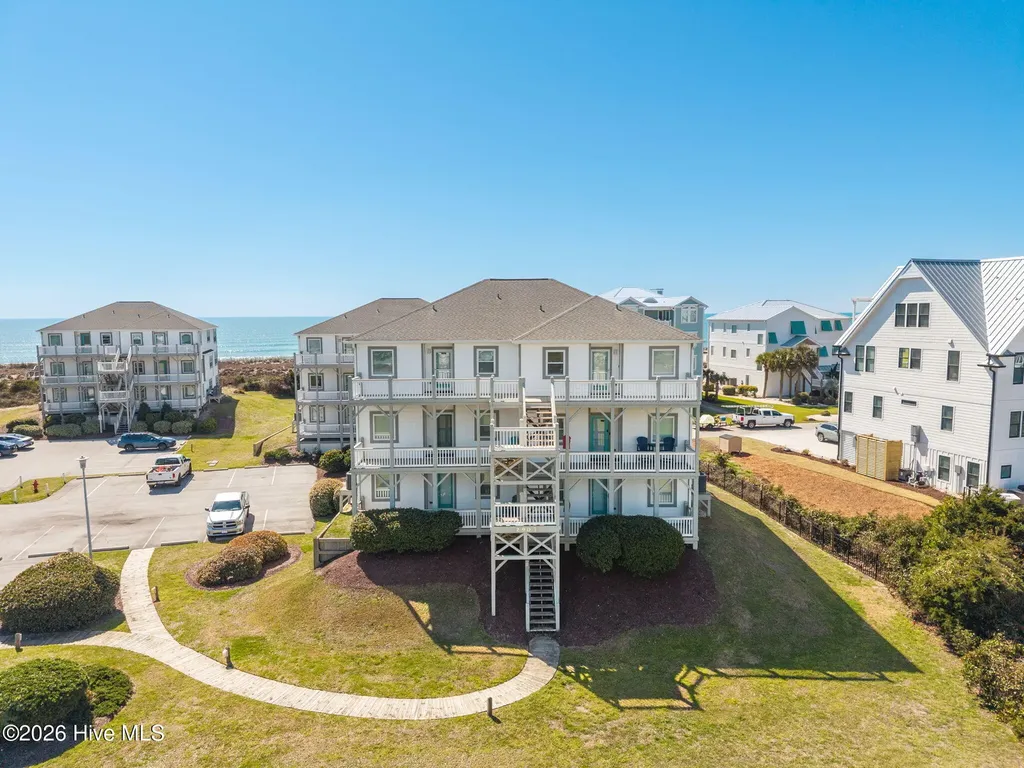 2903 Pointe West Drive Emerald Isle NC 28594