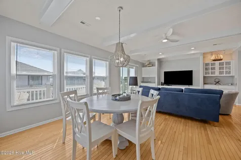 2903 Pointe West Drive Emerald Isle NC 28594