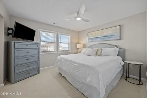 2903 Pointe West Drive Emerald Isle NC 28594