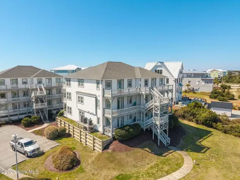 2903 Pointe West Drive Emerald Isle NC 28594