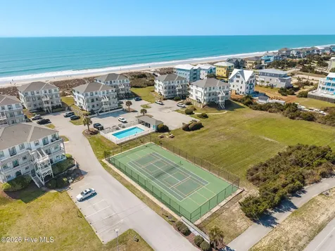 2903 Pointe West Drive Emerald Isle NC 28594