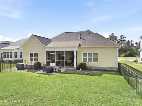 420 Arden Drive Hampstead NC 28443