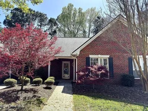 1600 Sturdivant Drive Wilmington NC 28403