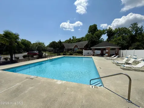 1600 Sturdivant Drive Wilmington NC 28403