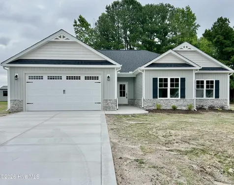 3715 Huntcliff Drive La Grange NC 28551