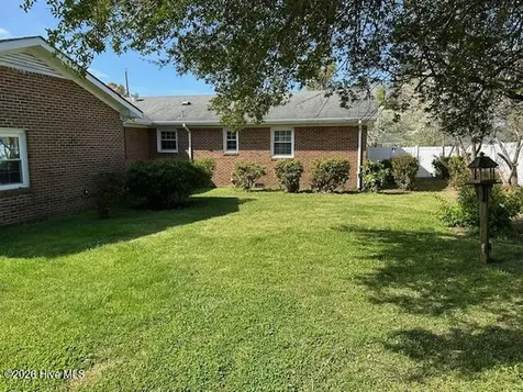 315 Hampton Drive Plymouth NC 27962