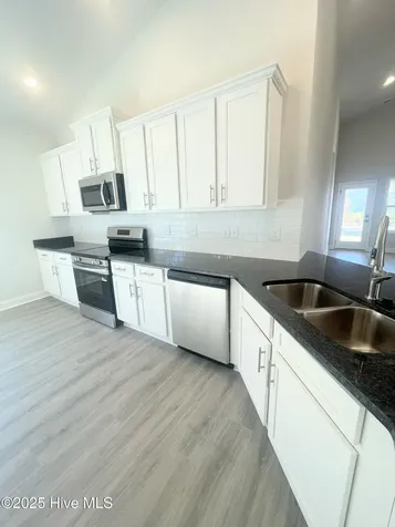 1022 Midnight Bourbon Manor New Bern NC 28562