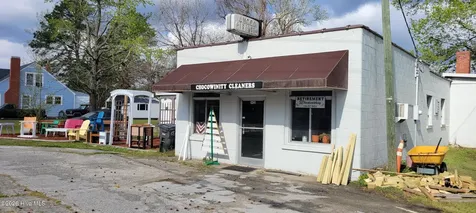 3422 Us 17 Highway S Chocowinity NC 27817