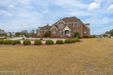 1133 Strawberry Branch Road Kinston NC 28501