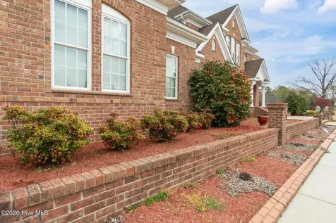 1133 Strawberry Branch Road Kinston NC 28501
