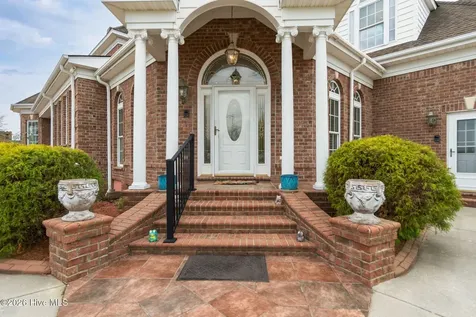 1133 Strawberry Branch Road Kinston NC 28501