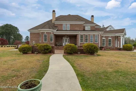 1133 Strawberry Branch Road Kinston NC 28501