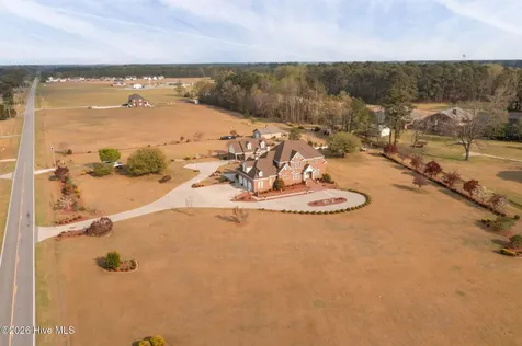 1133 Strawberry Branch Road Kinston NC 28501