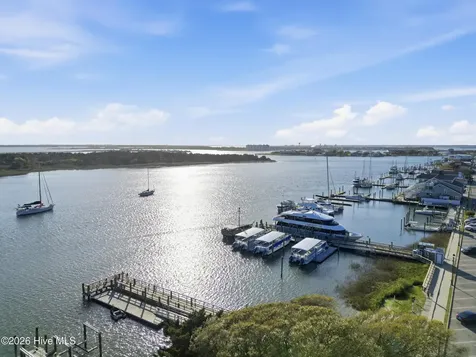 2695 Highway 70 Beaufort Beaufort NC 28516