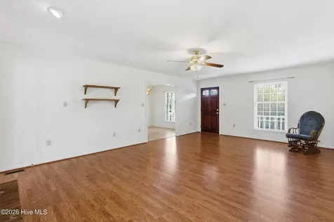 2695 Highway 70 Beaufort Beaufort NC 28516