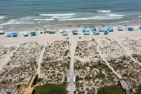 302 Governor Safford Lane Emerald Isle NC 28594