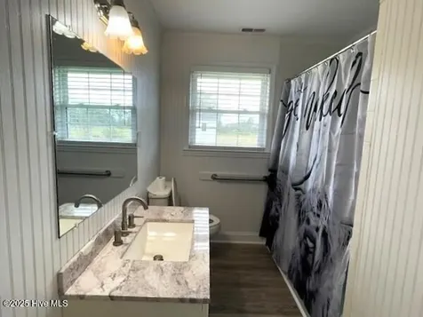 2064 Fountaintown Road Chinquapin NC 28521
