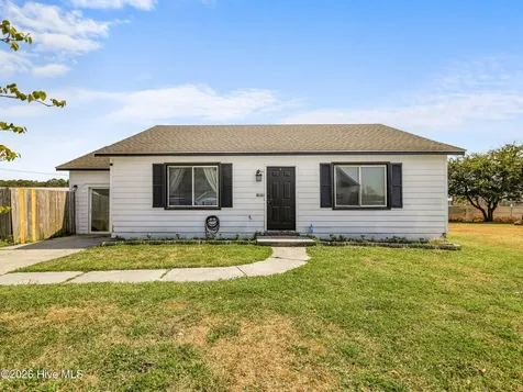 109 Milestone Court Jacksonville NC 28546
