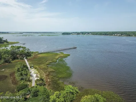 3175 Channel Drive SE Bolivia NC 28422