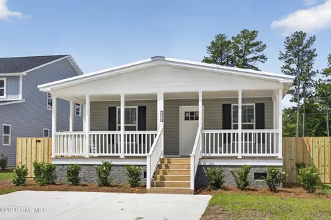 1025 Pine Ridge Court Castle Hayne NC 28429