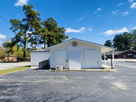 609 Jefferson Street Whiteville NC 28472