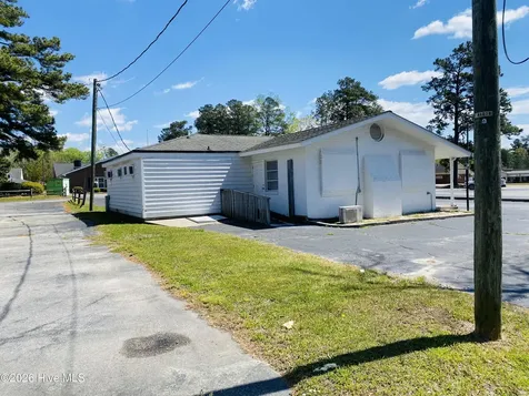 609 Jefferson Street Whiteville NC 28472