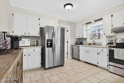 1064 Ward Avenue SW Calabash NC 28467