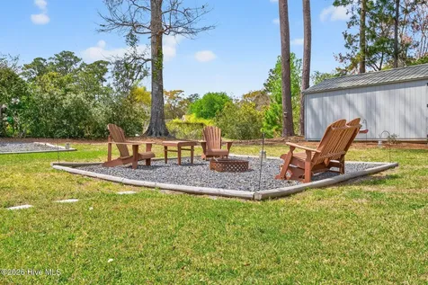 1064 Ward Avenue SW Calabash NC 28467