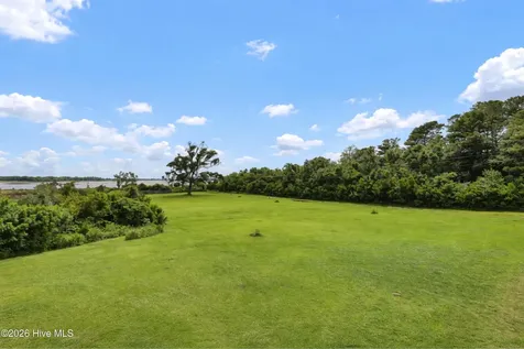 301 Intracoastal Court Sneads Ferry NC 28460