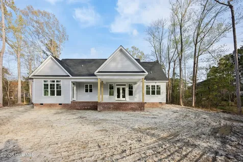 904 Broomfield Trail Elizabeth City NC 27909