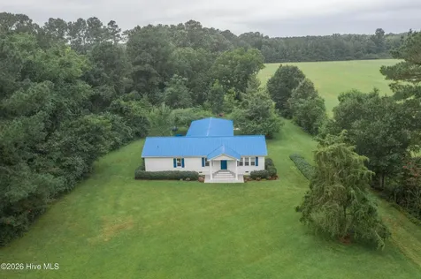 2809 Bill Hooks Road Whiteville NC 28472