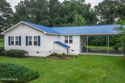 2809 Bill Hooks Road Whiteville NC 28472