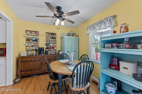 741 Comet Drive Beaufort NC 28516