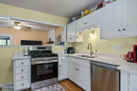 741 Comet Drive Beaufort NC 28516