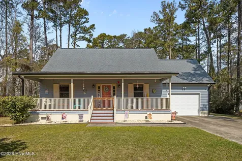 741 Comet Drive Beaufort NC 28516
