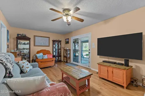 741 Comet Drive Beaufort NC 28516