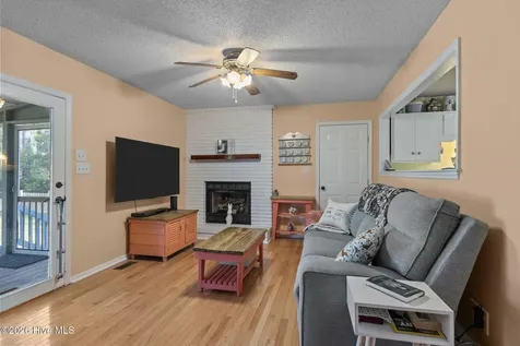 741 Comet Drive Beaufort NC 28516