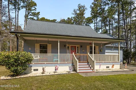 741 Comet Drive Beaufort NC 28516