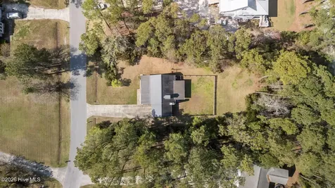 741 Comet Drive Beaufort NC 28516